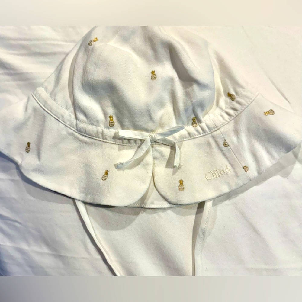 Chloe Baby White Cotton Sun Hat with Ties & Pineapple Detail SZ:46